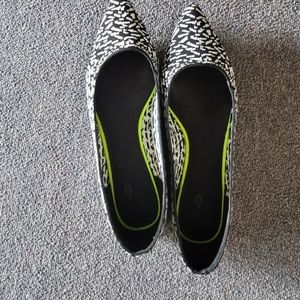 Black and white flats